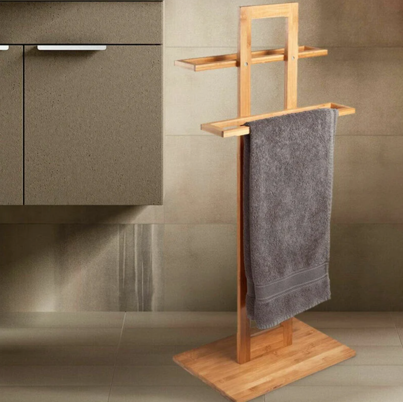 Porta Asciugamani Da Terra In Legno